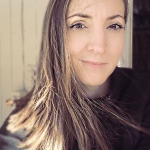 Meet your Posher, Jenifer